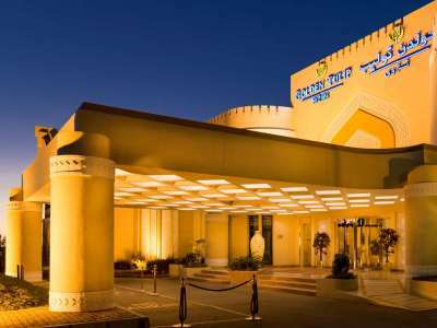 Golden Tulip Hotel 4*